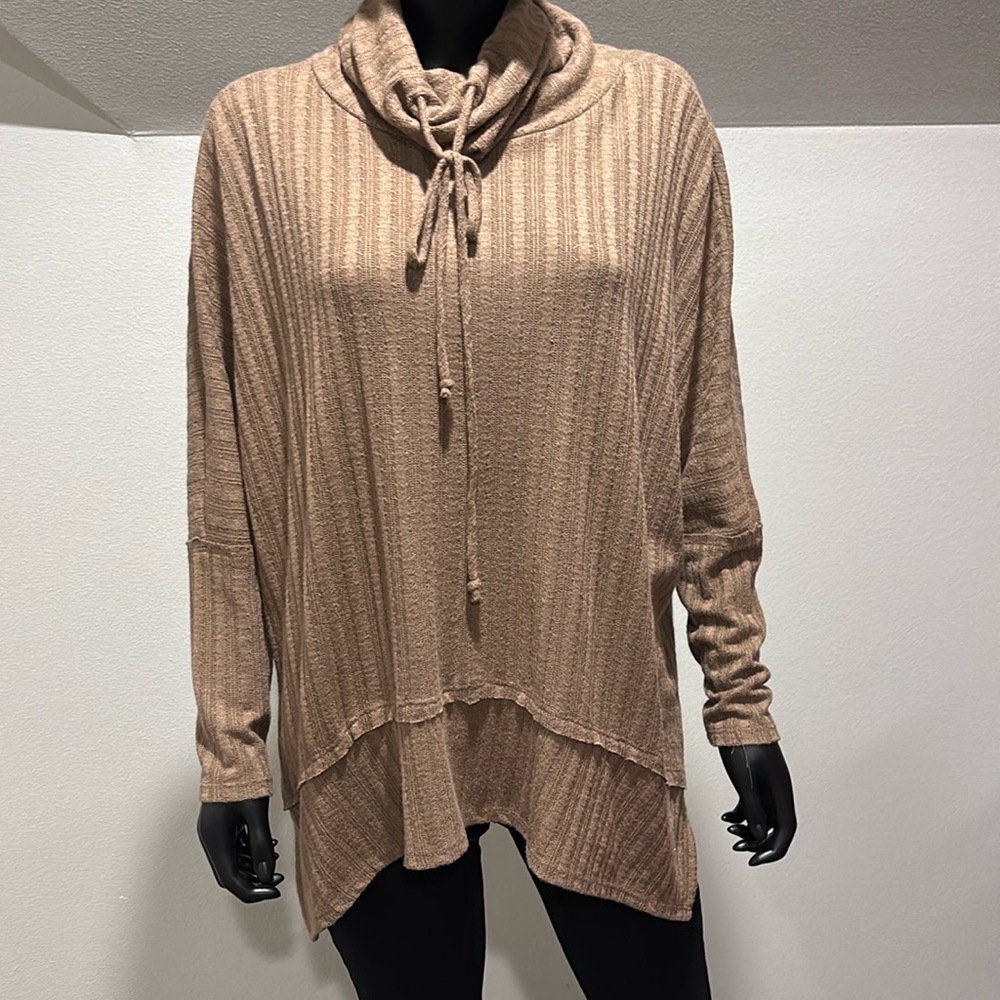 Funnel drawstring taupe tunic sweater look textured small